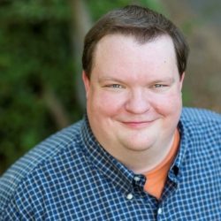 Aaron Bond headshot (1)